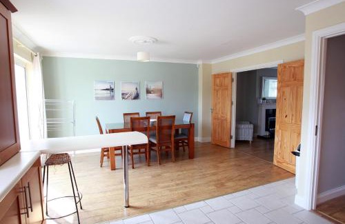 Dunmore East House | Glen Ard Holiday Home No 1 by Trident Holiday Homes