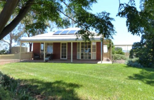 Yelta House | Glenbar cottage Yelta