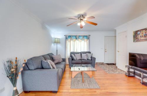 Glendale Heights House | Glendale Heights Home with Office and Backyard!