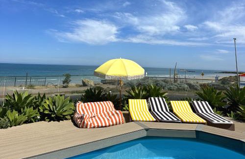 Glenelg North House | Glenelg Beach House With Private Beachfront Pool