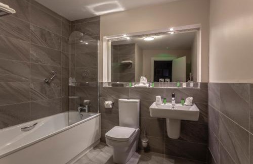Maynooth Hotel | Glenroyal Hotel