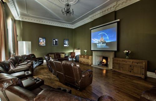Glentham House | Glentworth Hall by Group Retreats