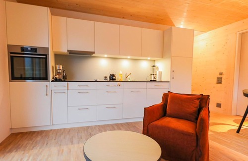 Zweisimmen Apartment | Gletscherhorn Sockelgeschoss Südwest by Interhome