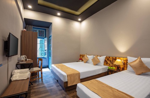 Hang Trong Hostel | Global Backpackers Hostel