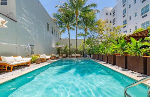 West Avenue Hotel | Global Luxury Suites at The Variety