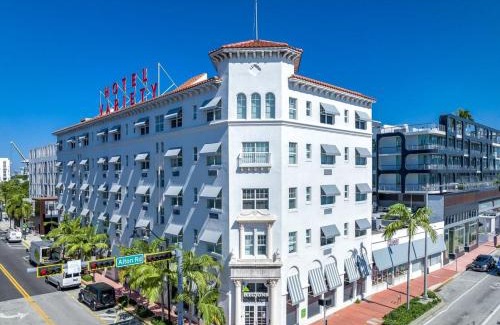 West Avenue Hotel | Global Luxury Suites at The Variety