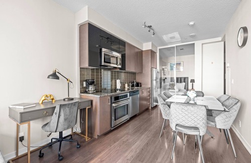 Yonge-Eglinton Apartment | GLOBALSTAY Modern Lillian St Apartments