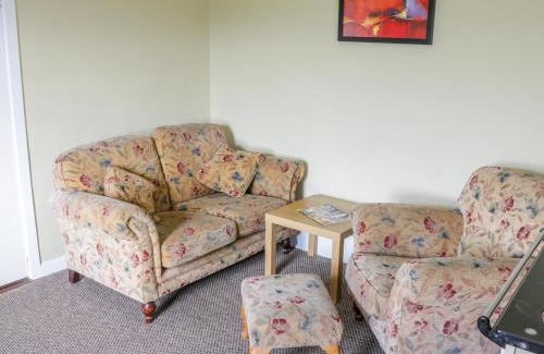 Caher House | Glor Cottage