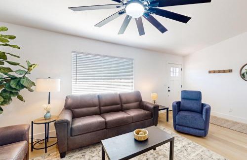 Glendale House | Glorious Glendale Getaway