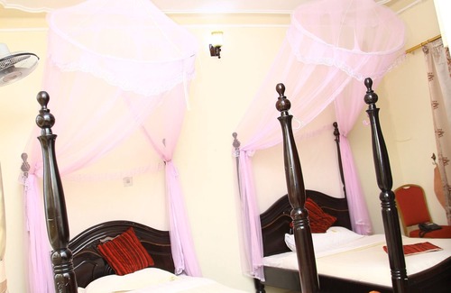 Hoima Hotel | GLORY SUMMIT HOTEL