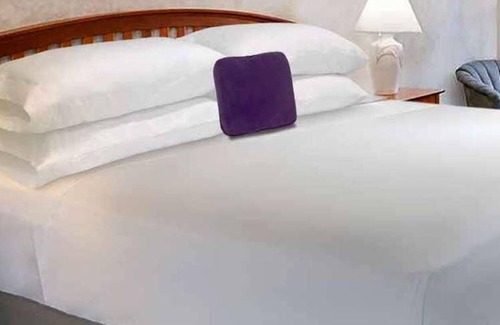 Fairview Hotel | Gloss Mountain Escape! Stay at Knights Inn Fairview! Pet-Friendly, Free Parking