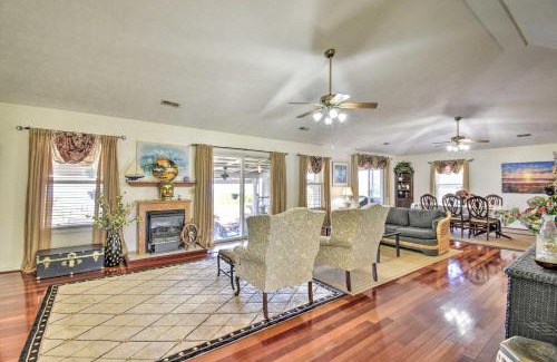 Bellamy House | Gloucester Retreat with Backyard Oasis and Pier!