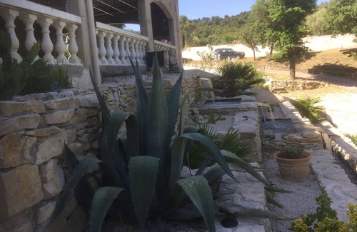 Peyrolles-en-Provence Apartment | Glykini Apartment