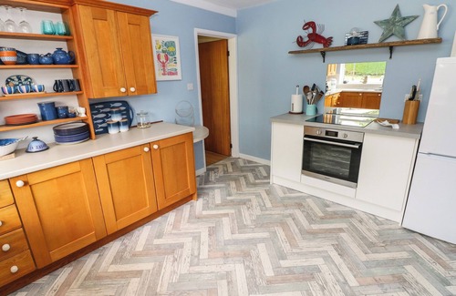 Cilgerran Cottage | GLYNDERI, pet friendly, character holiday cottage in Cilgerran