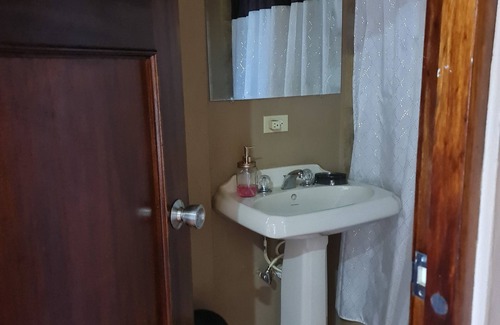 Armenia Bed & Breakfast | GM Suites Bed & Breakfast