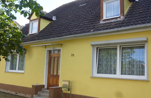 Dornburg House | Go on vacation where the sea eagle hogs and the storks breed.