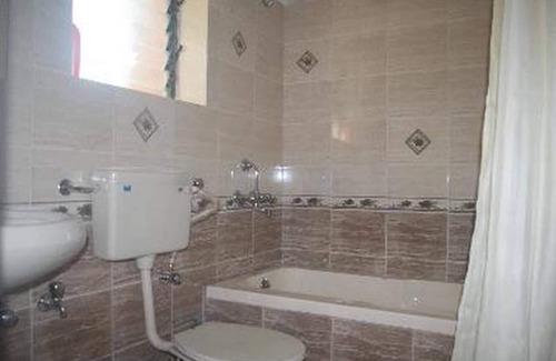 Saunta Vaddo Apartment | Goa, Calangute, Kyle Gardens, Superb apartment with Balcony,Close to Beach