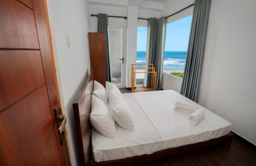 Hikkaduwa House | Goalie Beachfront Resort