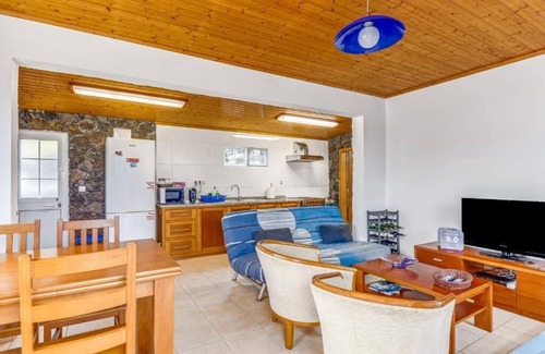 Sao Mateus House | Goat's Retreat