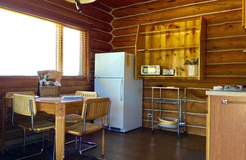 Cameron Cabin | God's beauty abounds! Private log cabin on the Madison River! See Yellowstone!