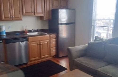 Niskayuna Apartment | godlyone bedroom free parking