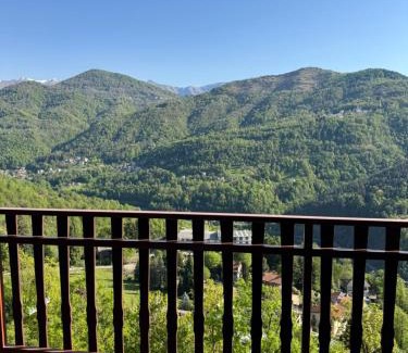Traves House | Gold Cave casa vacanze relax nel bosco appartamenti