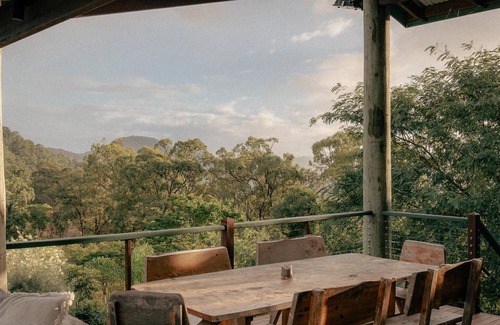 Sarabah House | Gold Coast Hinterland Retreat | Sleeps 10 | Heated Infinity Pool | Fireplace