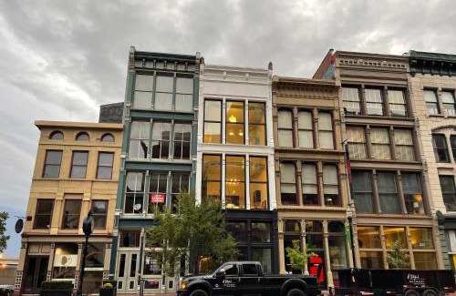 West Main Historic District Apartment | Gold Suite by Hollyhock- Executive-Level Living