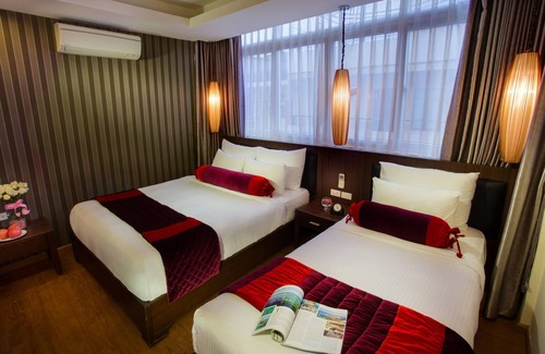 Hang Bo Hotel | Golden Art Hotel