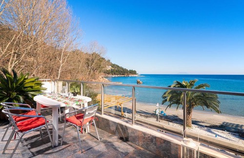 Chrisi Ammoudia Apartment | Golden Breeze