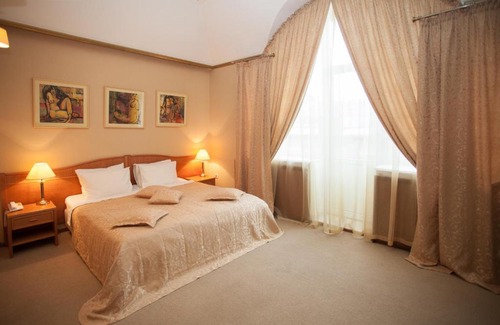 Taganrog House | Golden Coast Hotel