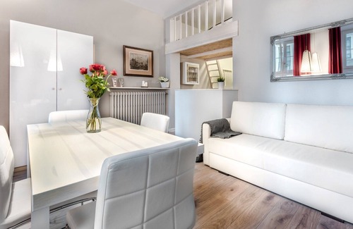 Old Town Apartment | Golden Gate Apartment - Old Town