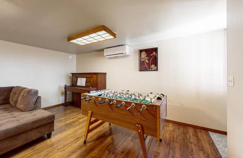 Stevenson House | Golden Glow on the Gorge