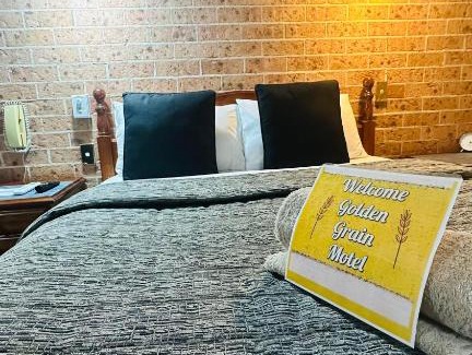 South Tamworth Hotel | Golden Grain Motor Inn