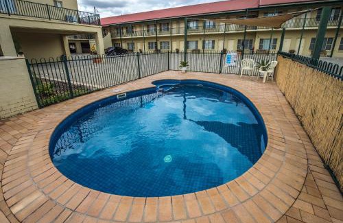 Hillvue Hotel | Golden Guitar Motor Inn