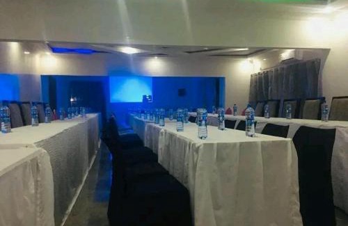 Lusaka Province Hotel | Golden Hills Lodge Zambia