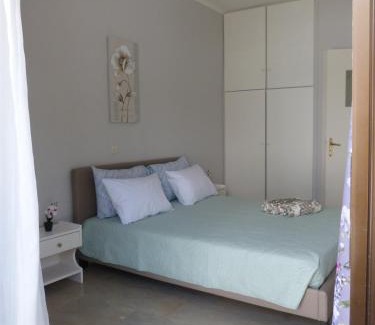 Moraitika Apartment | Golden Keys Apartment ground floor
