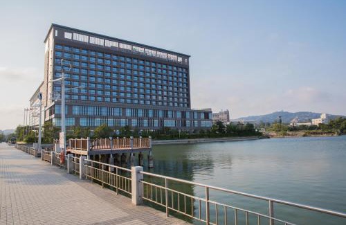 Jinhu Hotel | Golden Lake Hotel
