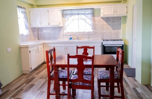 Colonarie Apartment | Golden Palms Two-Bedroom Apartment