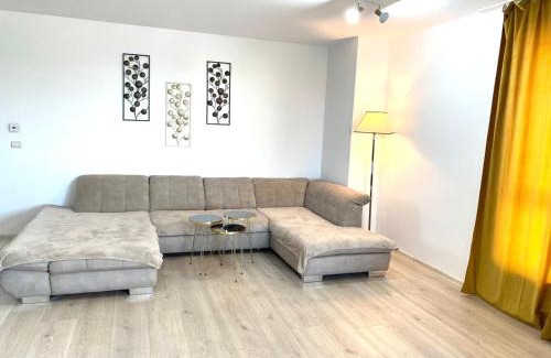 Timisoara Apartment | Golden Penthouse Rebreanu Residence