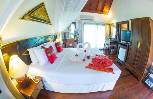 Nang Lae Resort | Golden Pine Resort