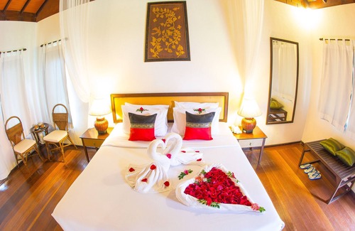 Nang Lae Resort | Golden Pine Resort