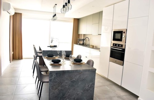 Nadur Apartment | Golden Rays Luxury Apartment