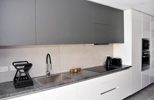 Nadur Apartment | Golden Rays Luxury Apartment