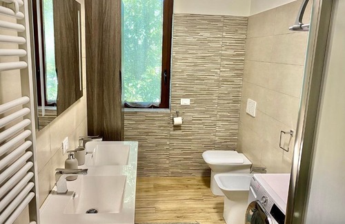 Busto Arsizio House | Golden Suite Marta Malpensa Milano-Laghi