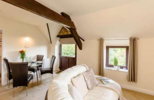 Newton-on-Rawcliffe House | Goldfinch cottage