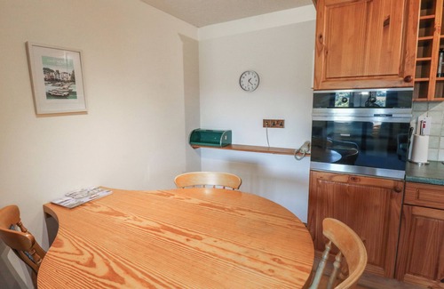 Kingsteignton Cottage | GOLDFINCH, pet friendly in Kingsteignton