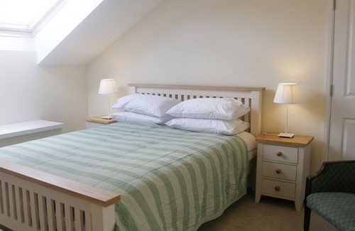 East Tisted Cottage | Goldridge Holiday Home Newton Valence