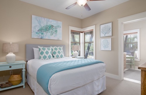 Sandestin House | Golf Cart ~ Screened Porch ~ Spacious Living Area