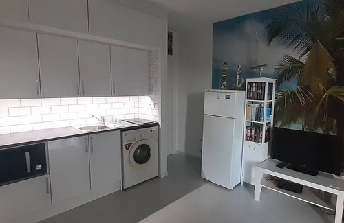 San Miguel de Salinas Apartment | Golf/beach 1st Floor Apartment with Large Swimming Pool, WiFi and English TV
